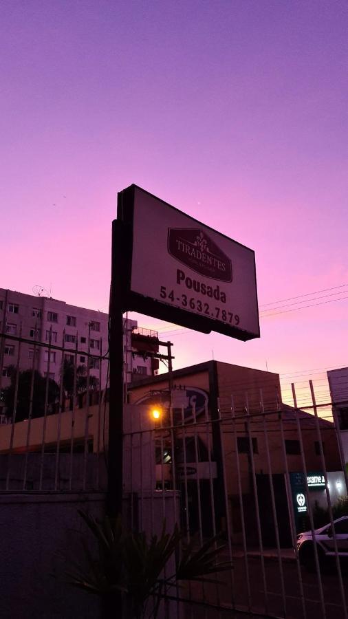 Hostel E Pousada Tiradentes 774 파소 푼도 외부 사진
